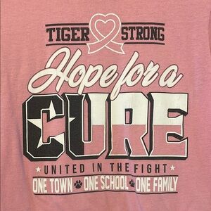 Girls/juniors Pink Graphic T-Shirt - Hope for a Cure